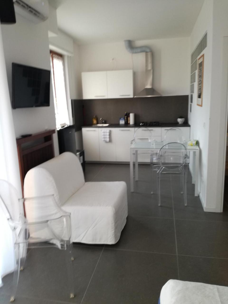 Casa Bonatti Hotell Peschiera del Garda Exteriör bild